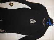 Wetsuits 007.jpg