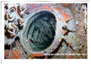 HMS Conning tower hatch.JPG