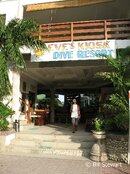 Moalboal Eves Kiosk Medium Web view.jpg