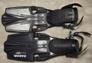 DACOR Black Tiger fins 2 $50_resize.JPG