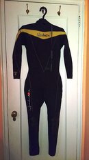 Scuba 04 Wetsuit 2.jpg
