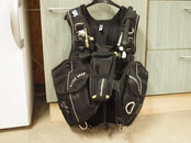 scubaproglide2000bcdbuoyancydevice.jpg
