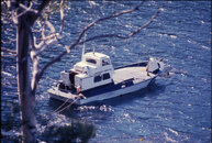 haik-dive-boat.jpg