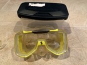 scubapro yellow matching mask 2.jpg