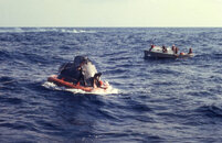 Apollo SimEx & HU-16001.jpg