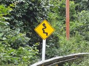 thai road sign.jpg