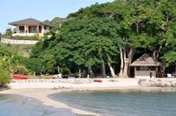 2011BeachandHutandVilla.jpg