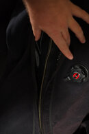 hollisfx100-2.jpg