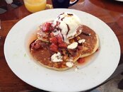 IphoneUnload122011 (194).jpg