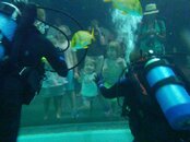 Fred_Family_at_the_Aquarium.jpg