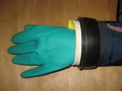 dry glove fully seated.jpg