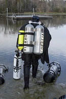 true_wkp_diver-back.jpg