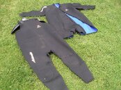 wetsuit_full_separated.jpg