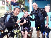 dive bus.jpg