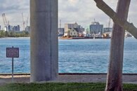 IMG_1011wa houseboat.jpg