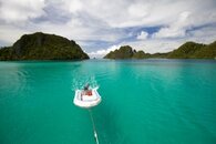 speed boat.jpg