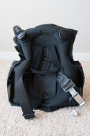 ScubaPro Women's XS BCD-2.jpg