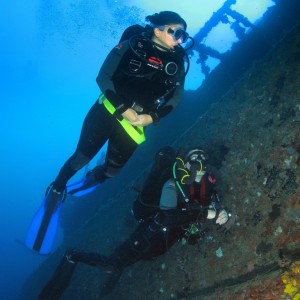 Tony & Amy On The Wreck Of The Captain Dan