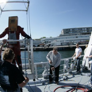 wooden helmet diving