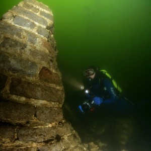 Underwater Great Wall
