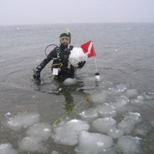 Ice_Dive_Lake_Huron