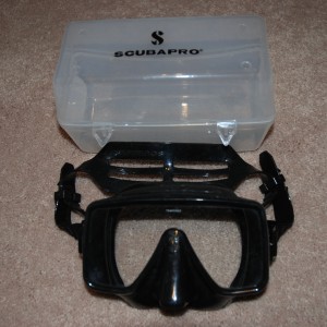 2009 Scubapro Frameless mask