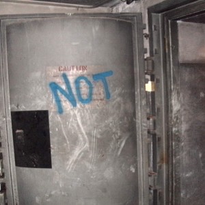Surface to control room inner blast door