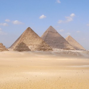 Pyramids-of-Giza-5