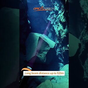 Orcatorch ZD710 MK2 Makes Underwater Cave Exploration Easy