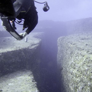 Trench leading to the cemetery of Yonaguni