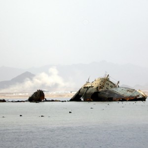 2007-04-07_-_Dive_11_-_Tiran_Straits_-Gordon_Reef_-_Wreck_of_the_Loullia