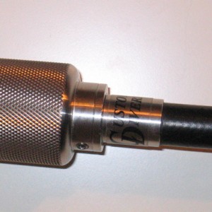 remote lead close up isolator end