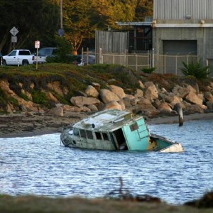 sunken_boat