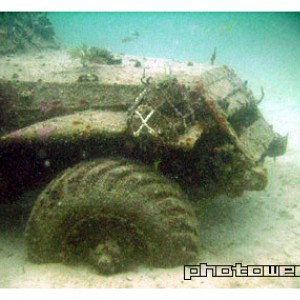 Remolcador dive - Jeep stuck in sand