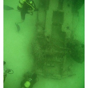 Remolcador dive - High above wreck