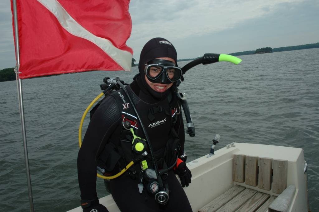 051505 Magothy River Association (MRA) Volunteer Dive
