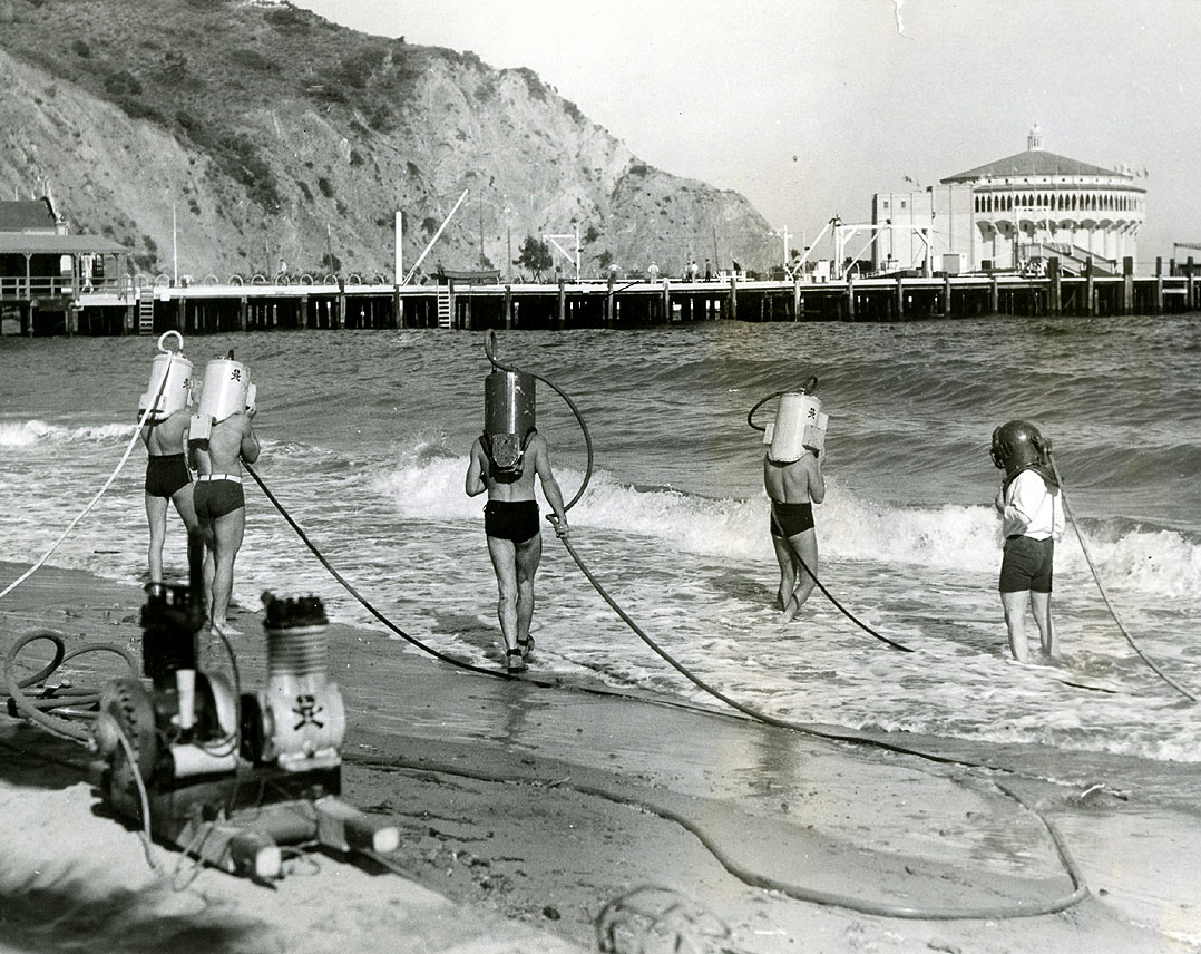 1930's Catalina Island California Diving