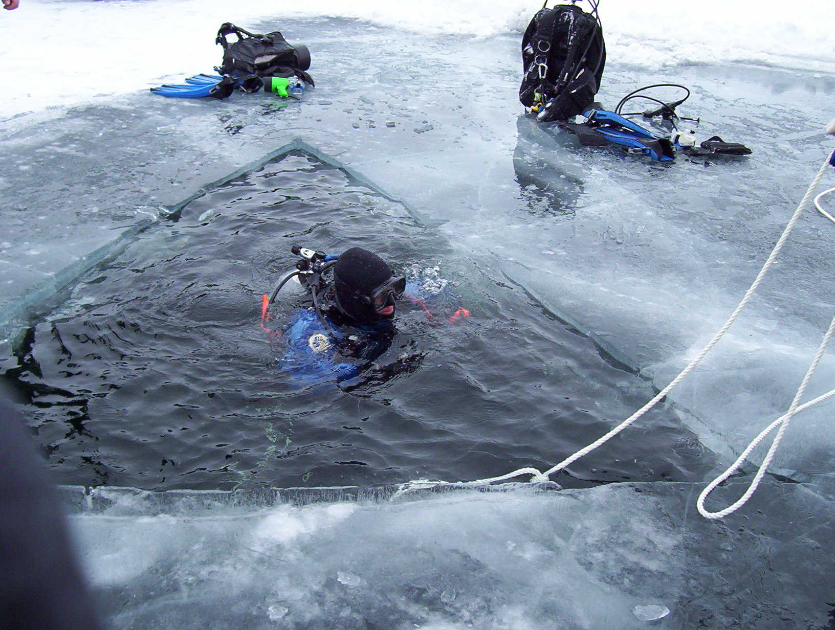 1st Ice Dives - Winnepesauke