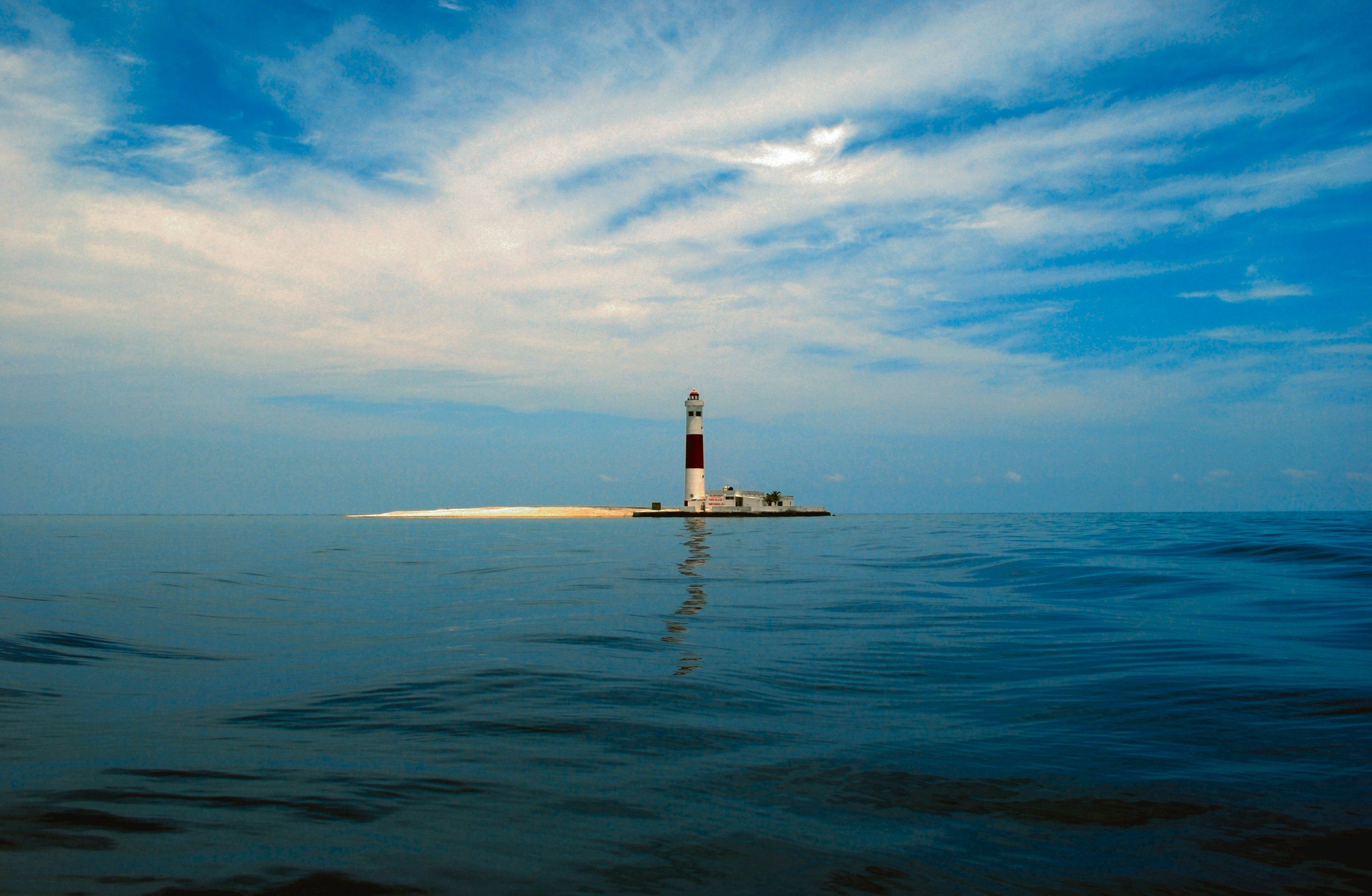 1st Place Topside by Lance Jordan.