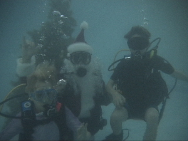 An Underwater Christmas - With Santa