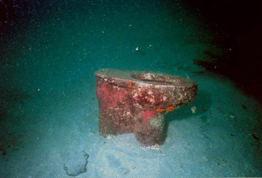 Ancient-Mariner Wreck "Facilities"