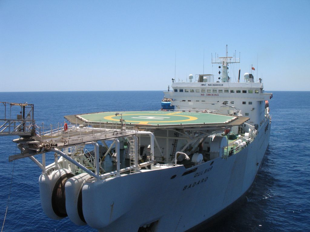 Badaro viewed from the air bridge entry