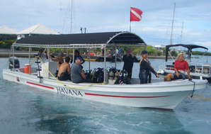 Barefoot Divers, Roatan