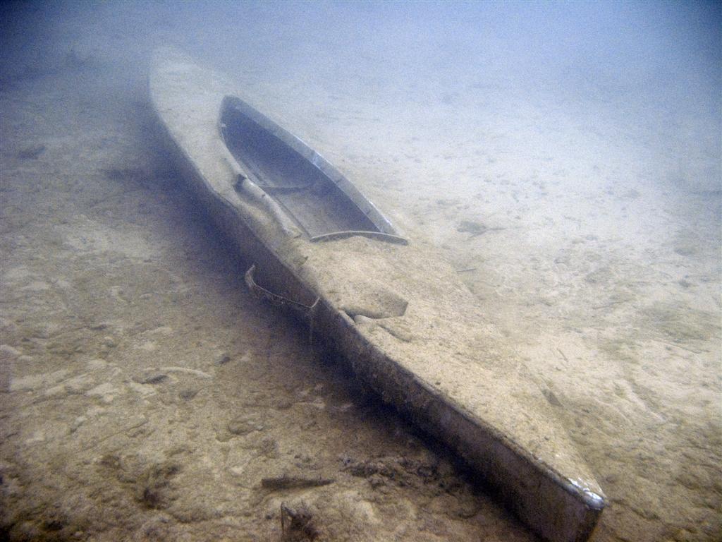 Canoe wreck