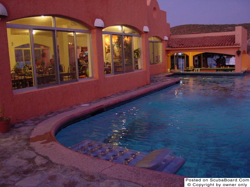 Cantamar Restaurant and Pool