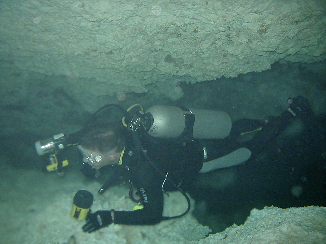 Cenote .. Past the sign