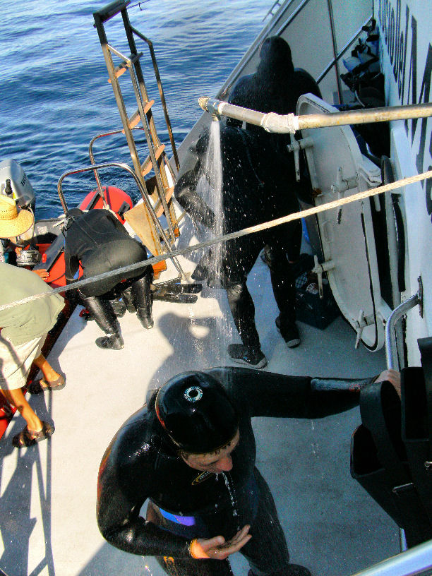 Day 5- Wed- Calm seas and wonderful scenes...