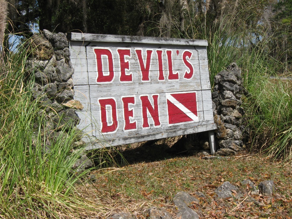 Devils den in MArch