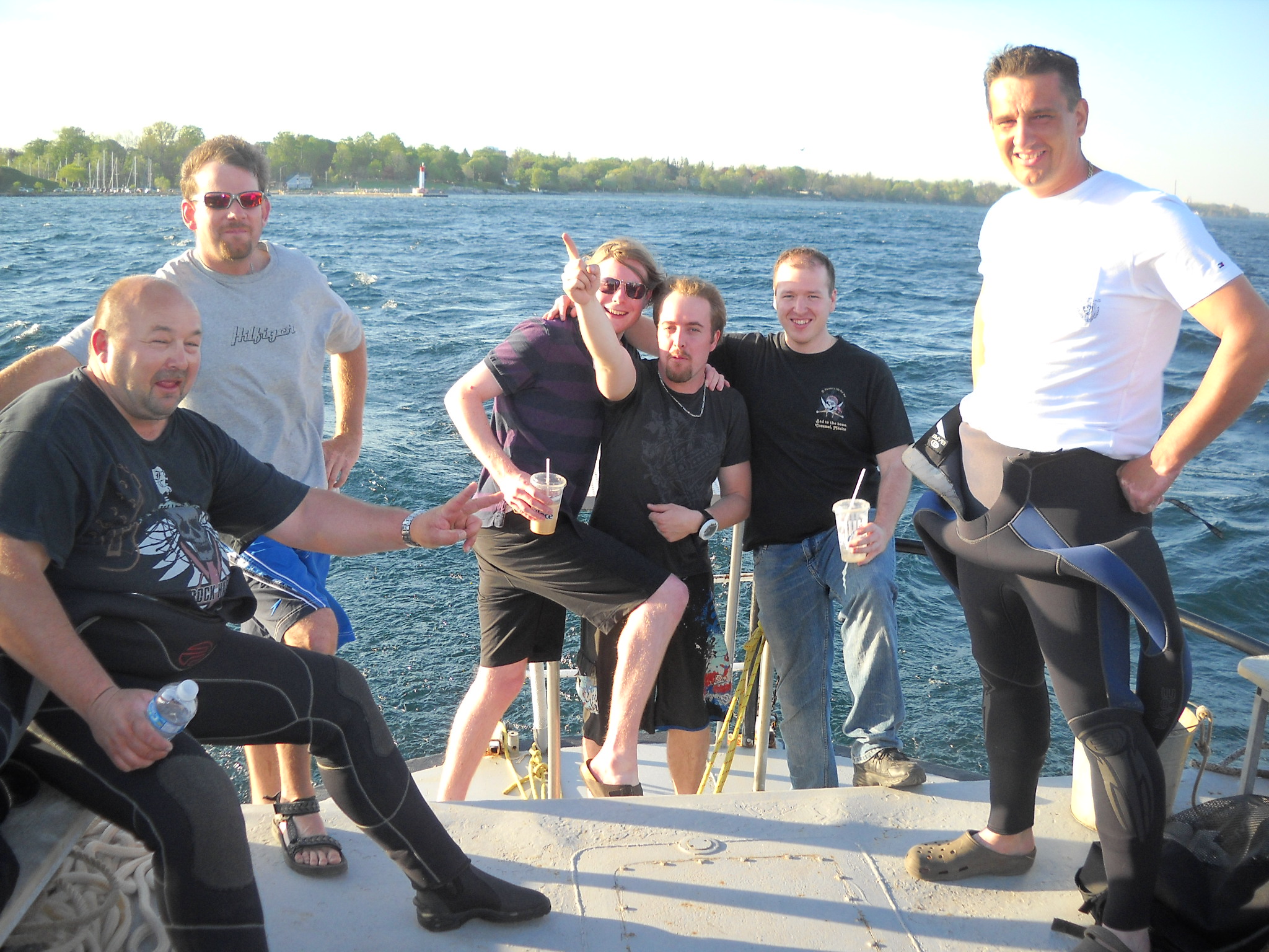 Dive crew Oakville divers