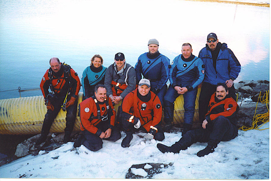 Dive_team_pic_1